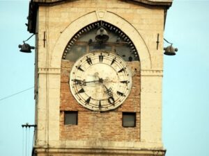برج الساعة الكبرى اضنة