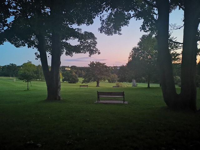 حديقة المدون برمنجهام - Elmdon Park Birmingham