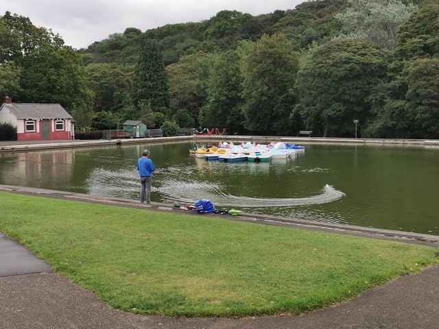 حديقة ميلهاوسيز في شيفيلد _ Millhouses Park