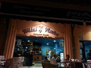 مطعم جبل العسل والقشطة ملقا