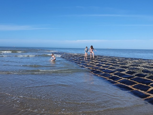 Sun Beach Brugge