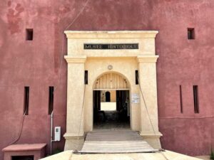 متحف ايفان داكار - IFAN Museum Dakar