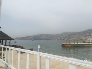 شاطئ لاجون جونيه - Lagon Beach Jounieh