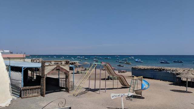 شاطئ سفاجا - اماكن سياحية في سفاجا مصر