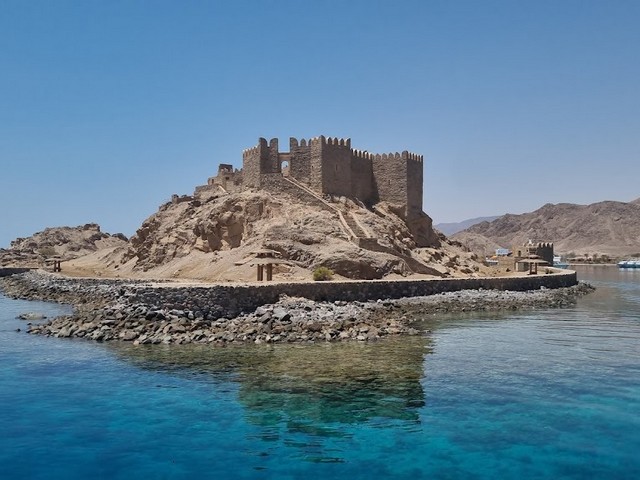 قلعة صلاح الدين طابا - الاماكن السياحية في طابا مصر