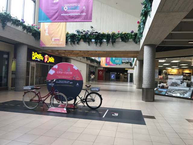 shopping in Winnipeg Canada