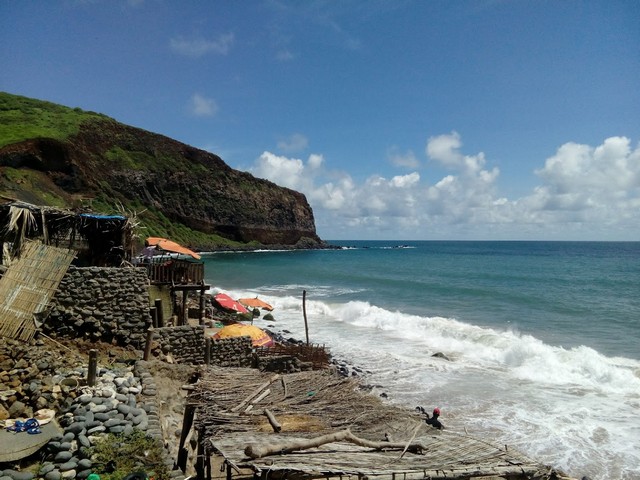 top beaches in Dakar