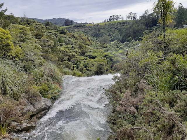 Owharoa Falls Tauranga