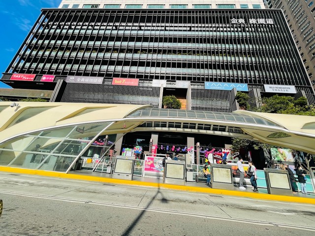 shopping mall in Taichung