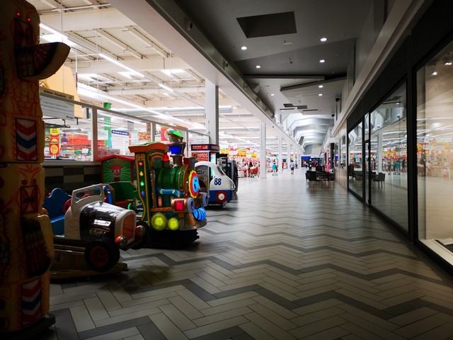 Parque Comercial Abadia in Toledo