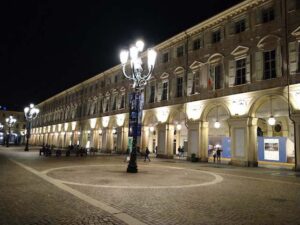 ساحة كلن تورينو - Piazza Cln Turin