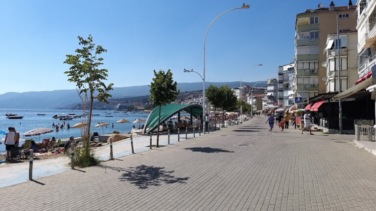 Kucuk Kumla Beach Bursa