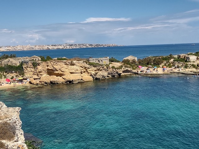 best beaches in Syracuse