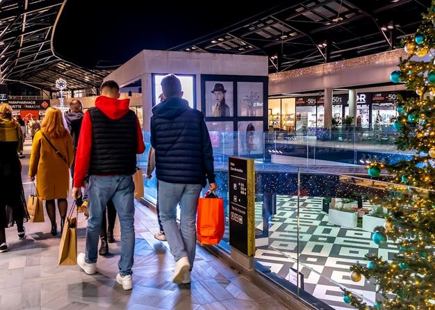 One Nation Mall in Paris