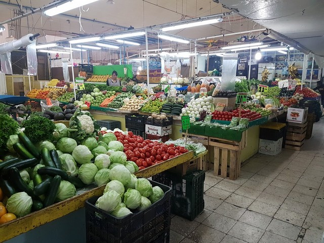 سوق لاجونيلا في مدينة مكسيكو