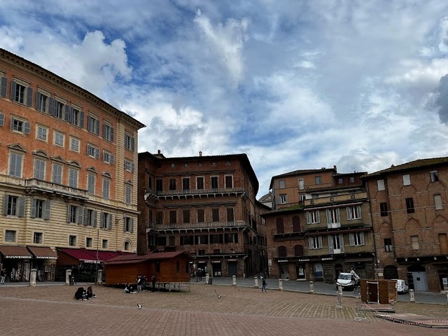 things to see and do in Siena Italy