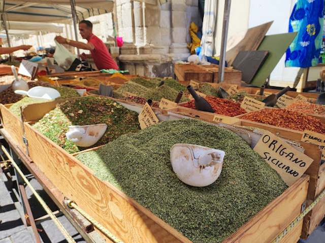 Syracuse Mercato