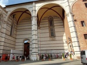 قصر فاكياتون سيينا - Facciatone Palace Siena