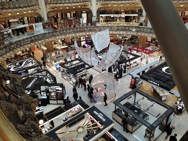 best shopping malls in Paris