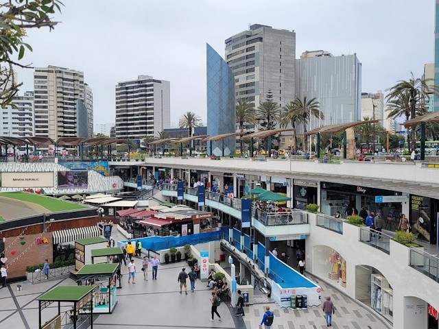 shopping mall in Lima Peru
