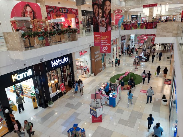 Plaza Bellavista Mall Lima