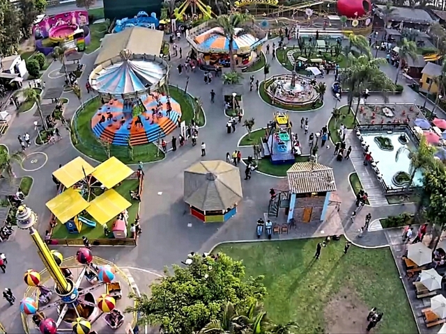 amusement parks in Lima Peru