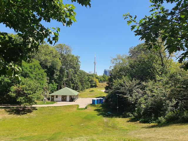 tourist attractions in Toronto