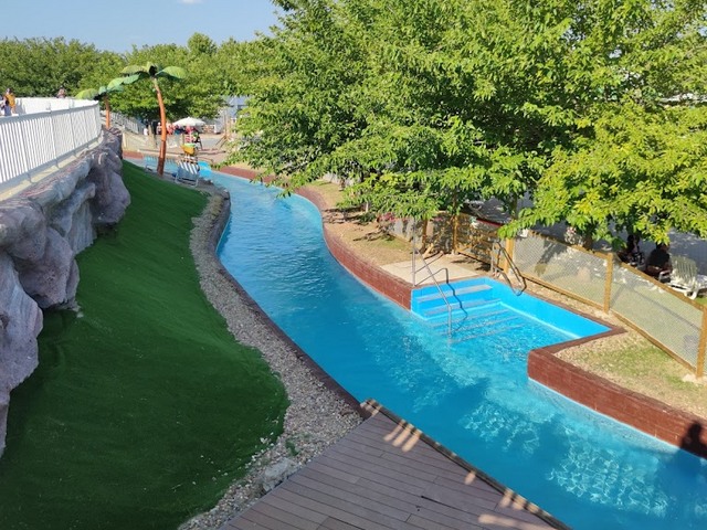 Warner Beach Water Park Madrid