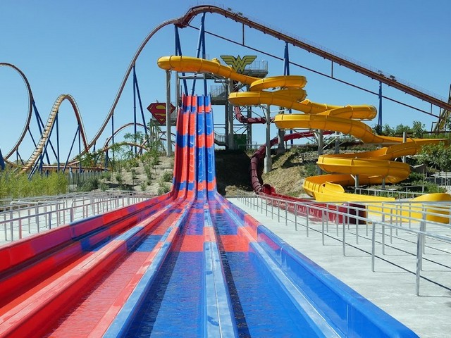 Warner Beach Water Park Madrid