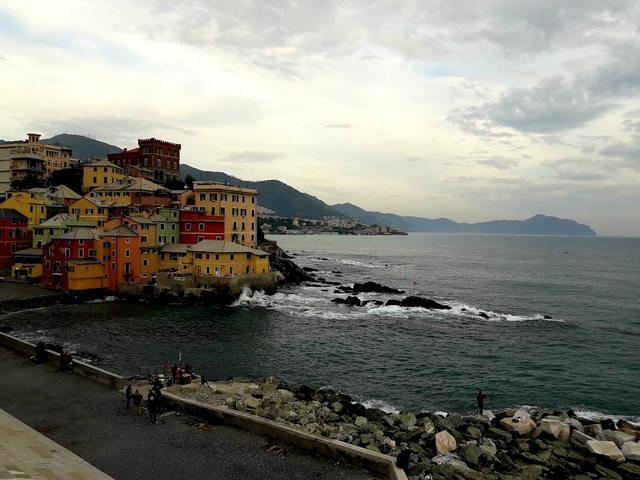 sandy beaches in Genoa
