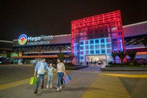 MegaPlaza Mall Lima