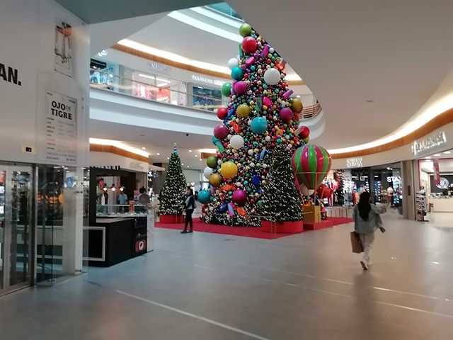 Mexico City shopping malls