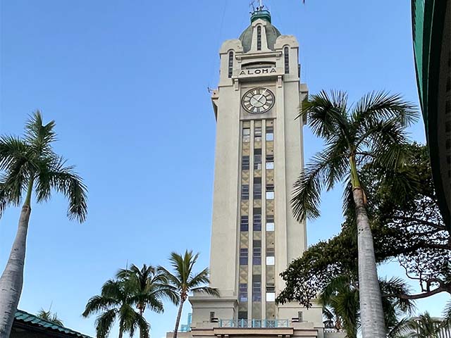 famous landmarks in Honolulu