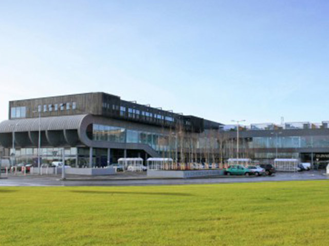 Galway shopping centers