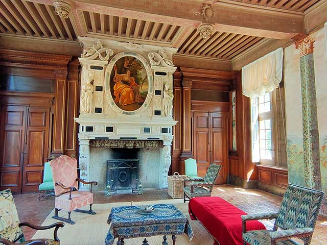 Chateau de Flecheres Lyon