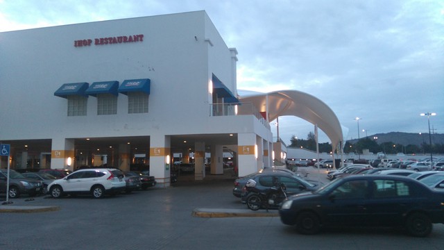 shopping malls in Guadalajara