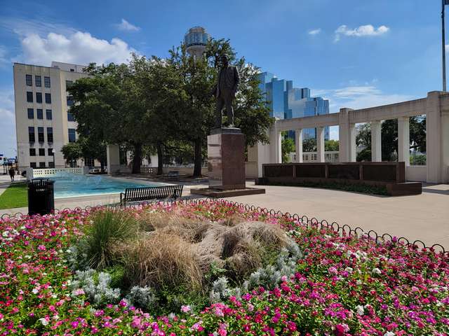parks in Dallas