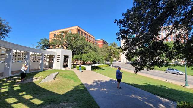 top free things to do in Dallas