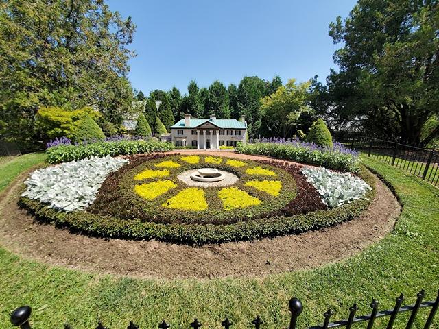 Floral Showhouse Niagara Falls