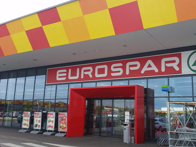 shopping malls in Linz Austria