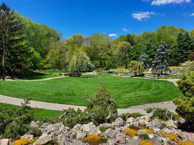 Lyndale Park Rose Garden Minneapolis