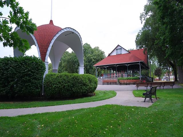 Montebello Park Niagara Falls