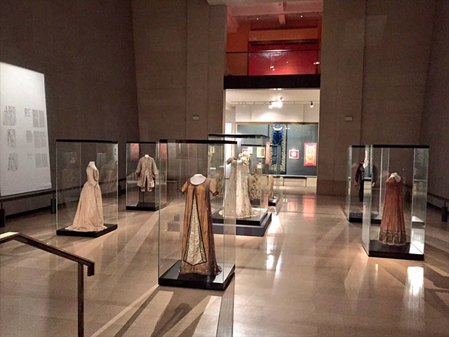 Musee des Tissus et des Arts Decoratifs Lyon