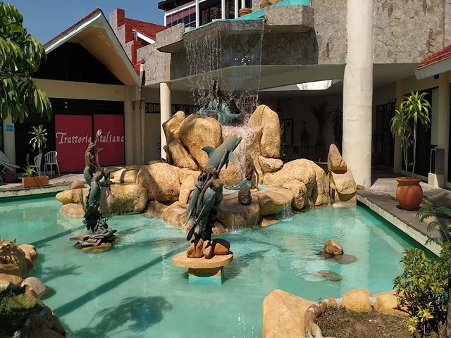 Plaza Neptuno Mall Puerto Vallarta