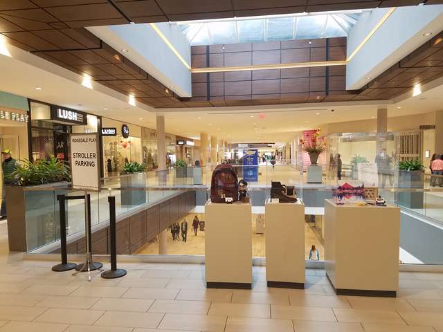 Ridgedale Center Minneapolis