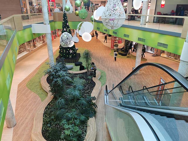 shopping malls in Linz