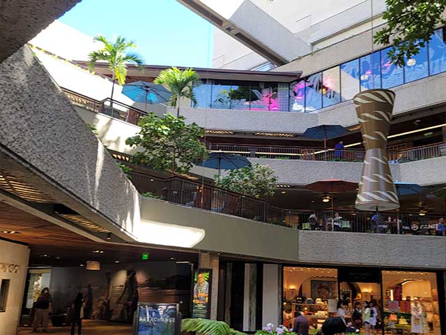 Waikiki Shopping Plaza Honolulu