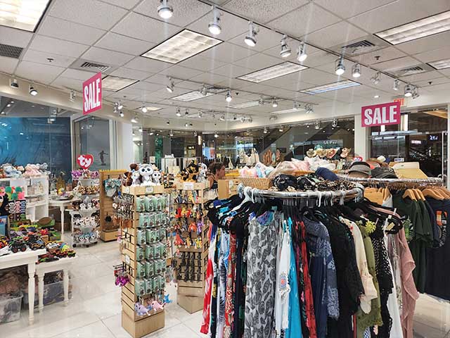 Waikiki Shopping Plaza Honolulu