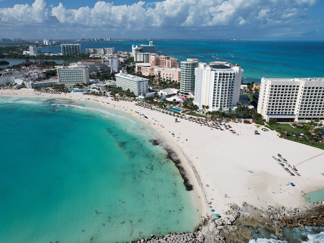 beaches of Cancun