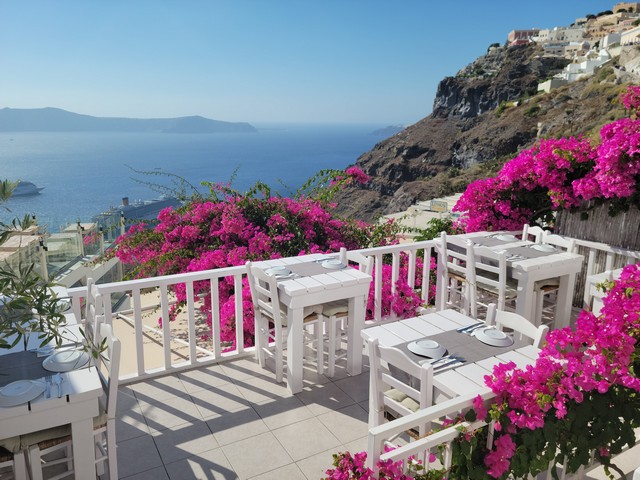 best things to do in Santorini